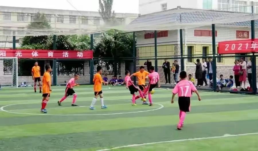 中国足球必须从娃娃做起,中国足球要从娃娃抓起