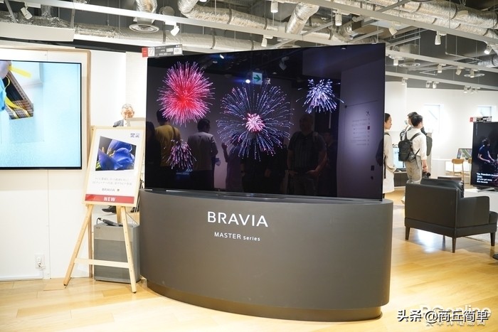 从2块喝到45块，喝到工伤！只为解密高价矿泉水