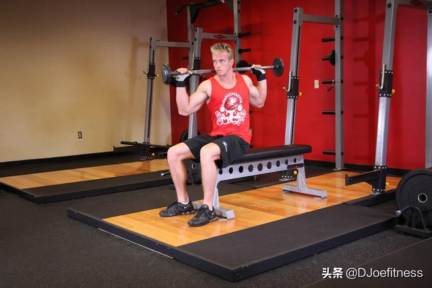 健身增肌马甲线,马甲线男生肌肉锻炼