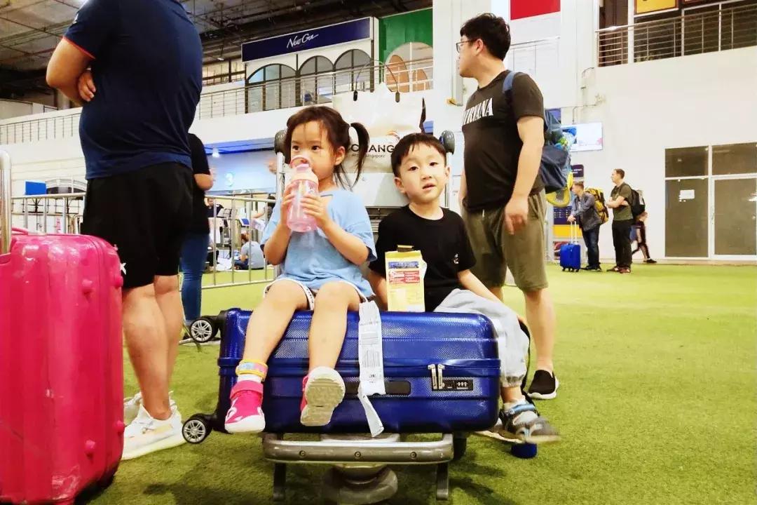 普吉岛雨天游玩攻略视频,普吉岛旅游帆船3天2晚