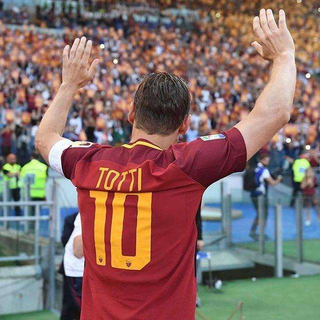 足坛顶尖强队,中国足球十大队魂