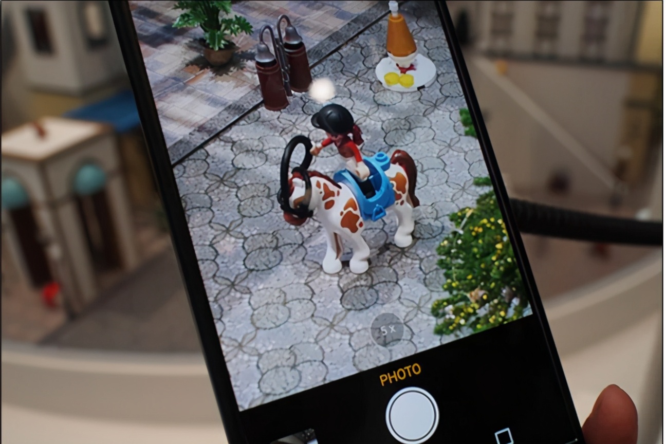 什么是潜望式5倍变焦,潜望式和数码变焦的区别