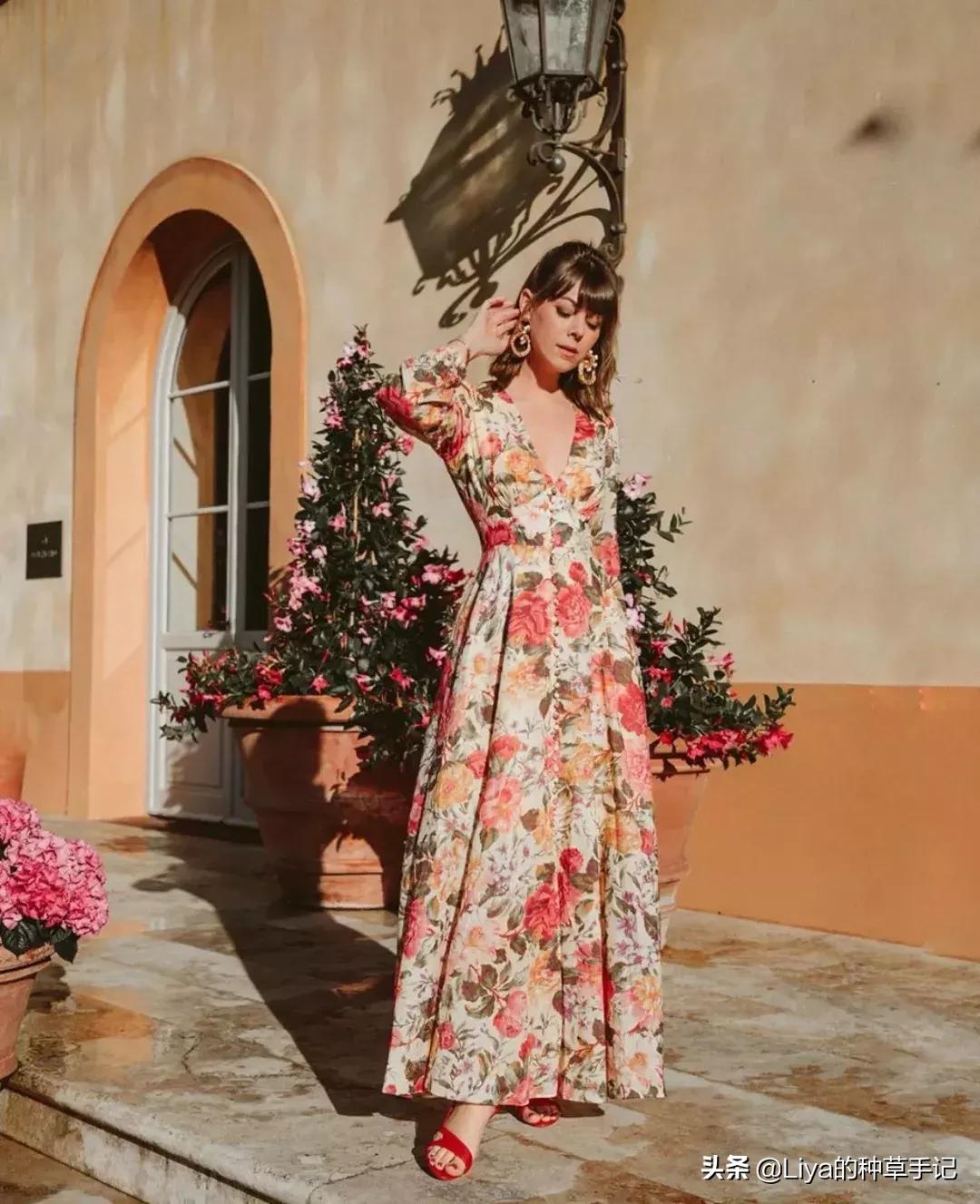 穿裙子这些雷区真的不要踩,穿裙子避开的五种最丑的鞋子