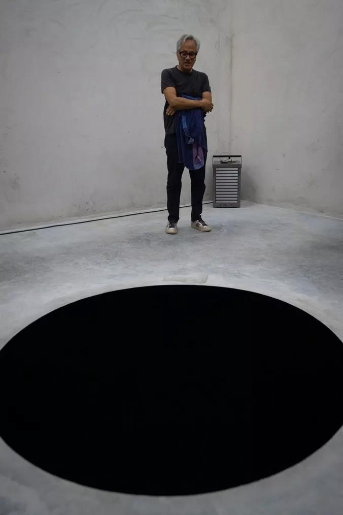 英国毕加索天价名画被撕,英国画家撕名画