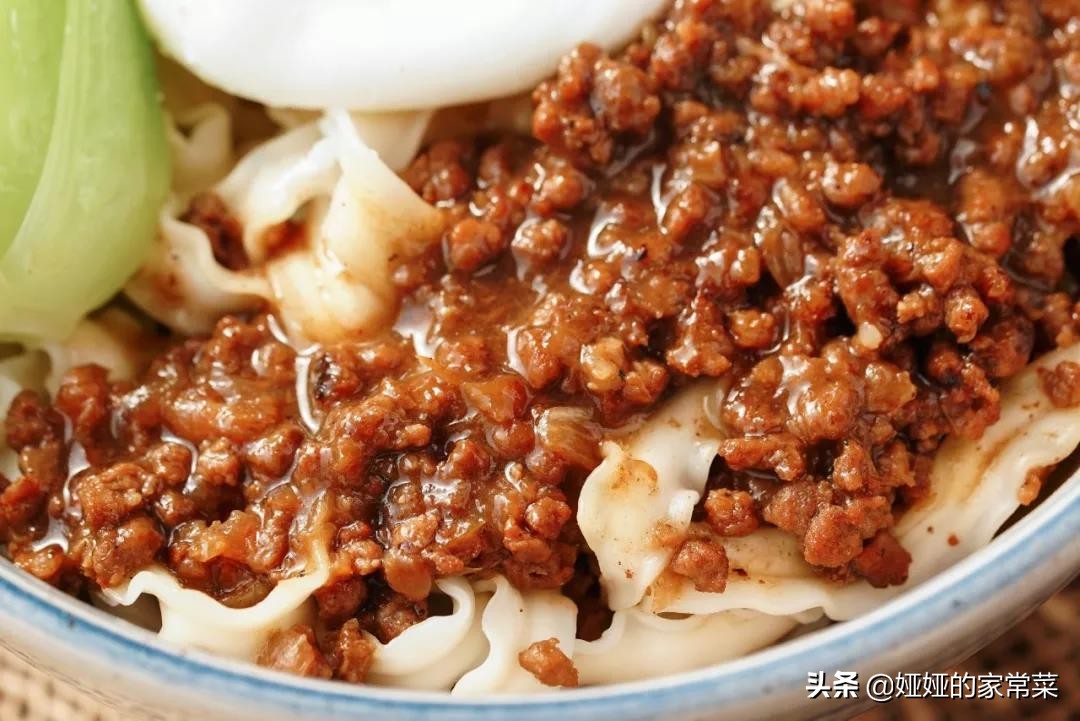 简易牛肉杂酱面,经典秘制牛肉杂酱面