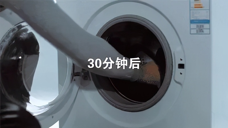 羽绒裤怎样穿才好看,蓬松羽绒裤