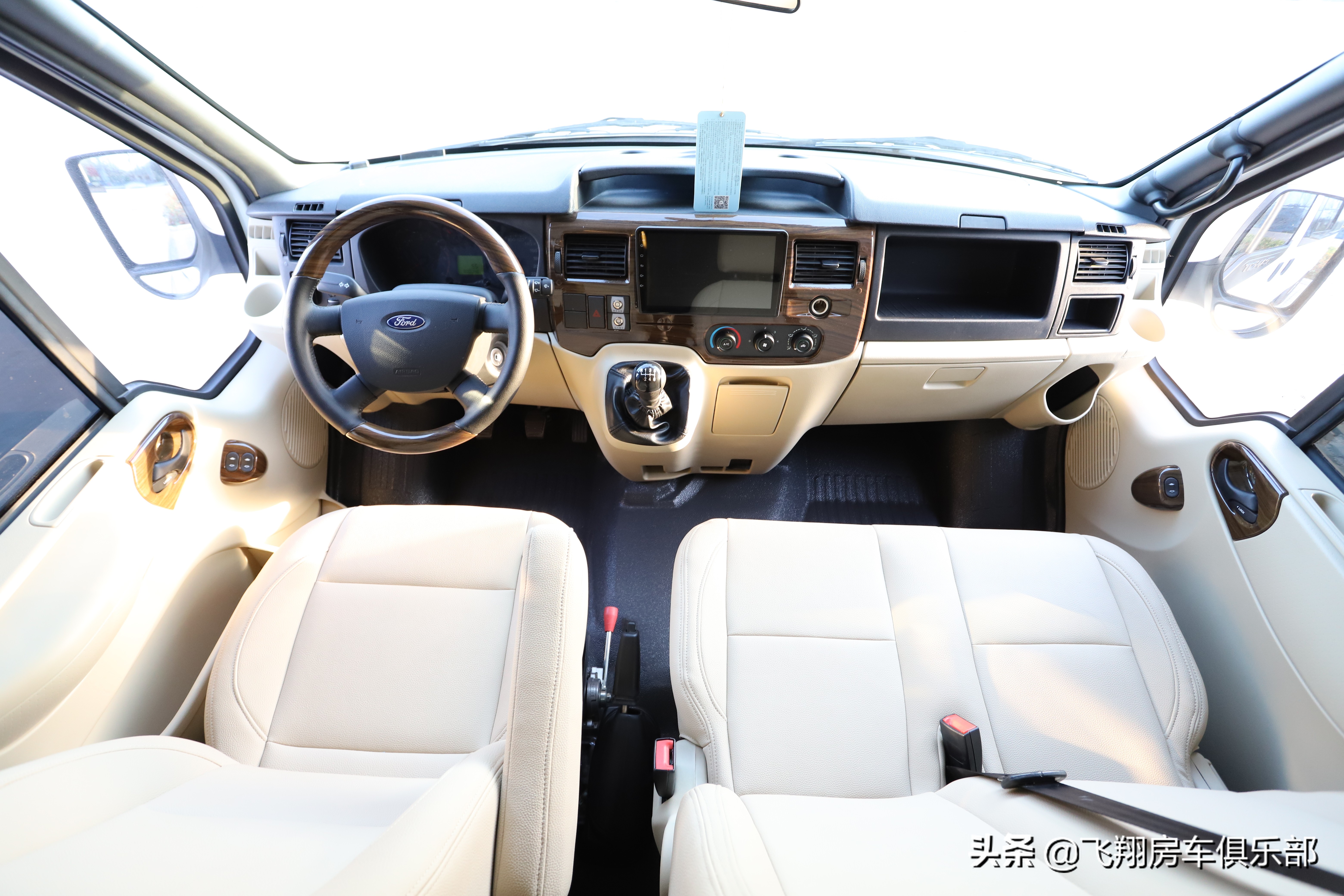 福特新世代b型房车最佳布局,低调的b型房车