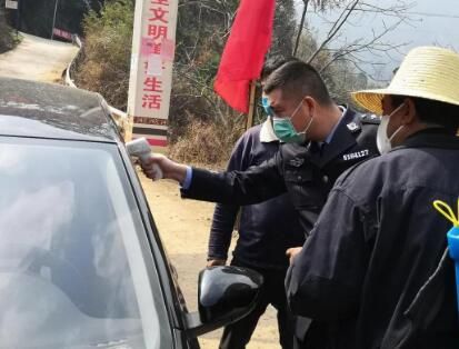 驻村第一书记张磊：用自己的担当守护群众