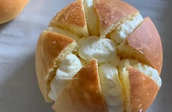 网红爆浆芝士面包推荐,超好吃的网红芝士面包