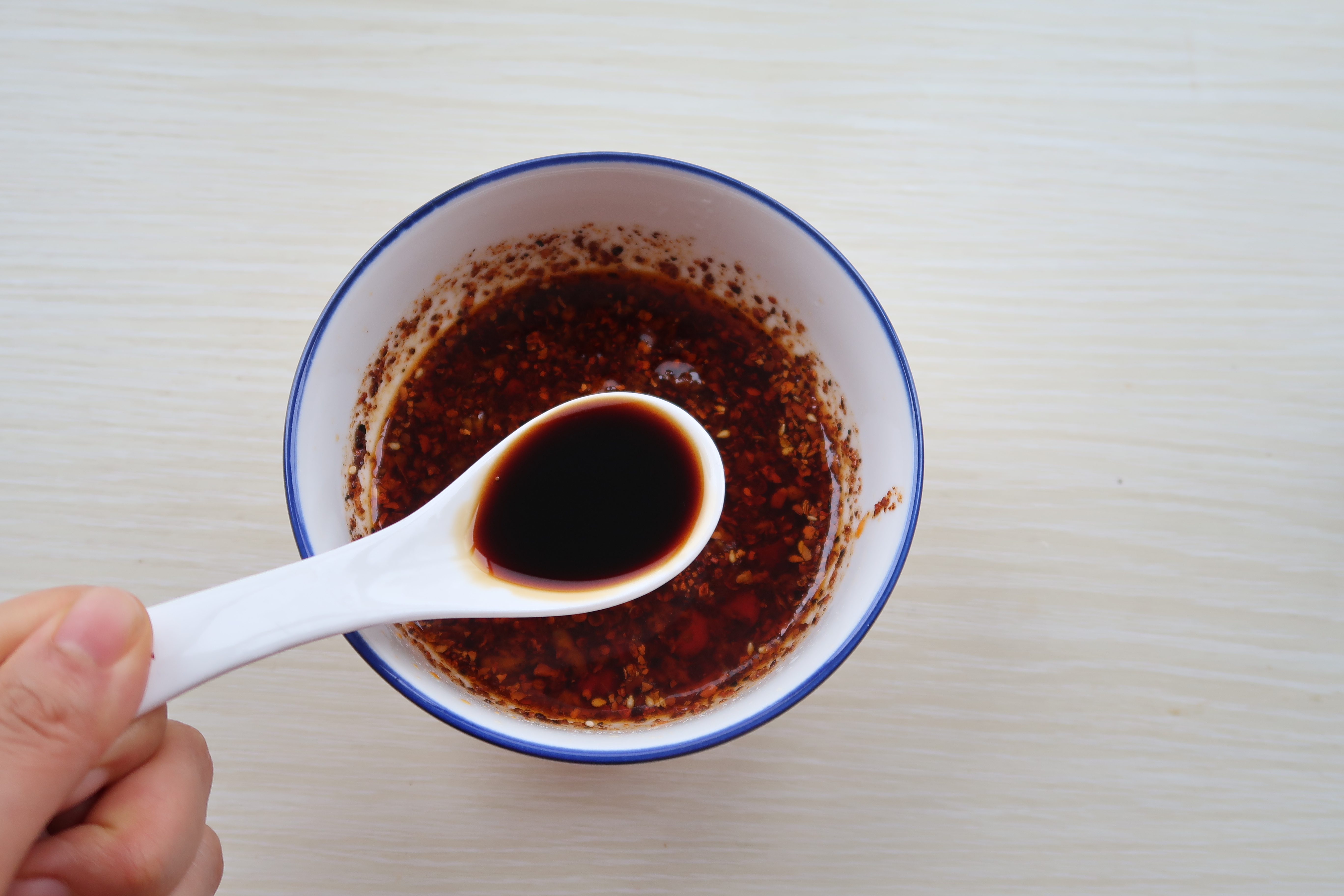 简单的万能烧烤酱料的做法,烧烤店烧烤酱汁怎么调