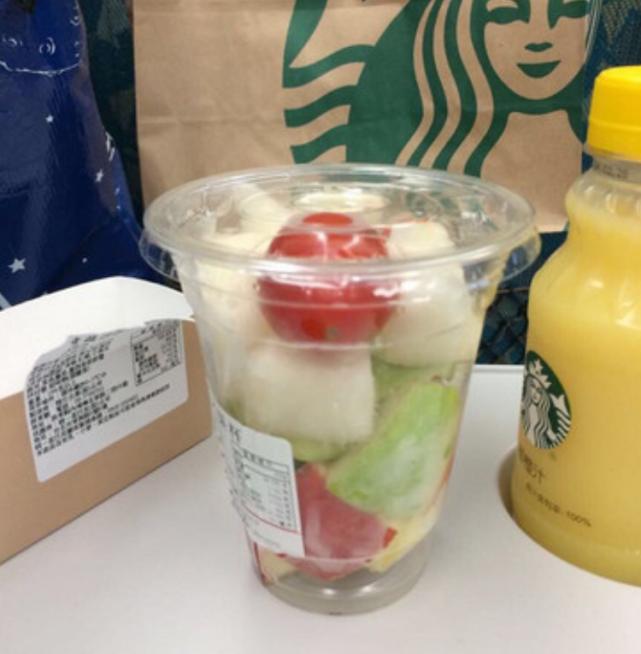 星巴克便宜又好喝的饮品,星巴克最好喝的饮品是哪一款