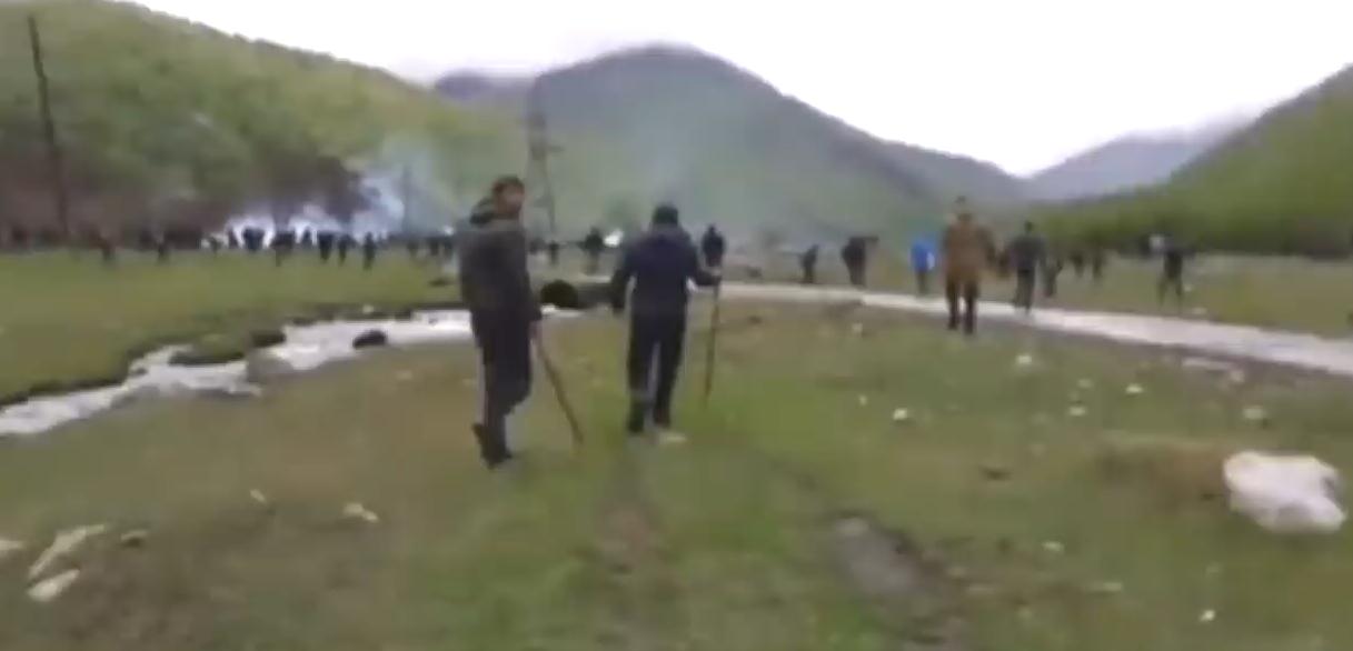 车臣打俄罗斯多少人,车臣人打阿尔及利亚人