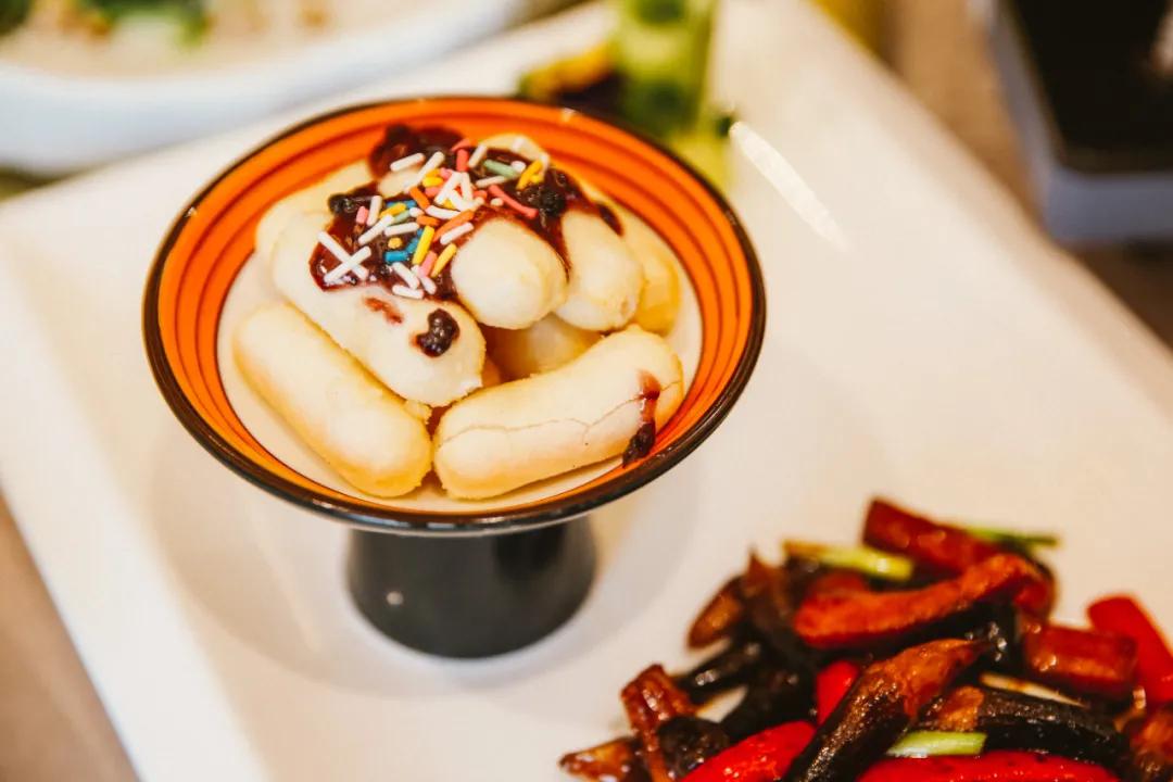 专业，创新，科班，看这位宜兴大师用心烧制的人生大餐