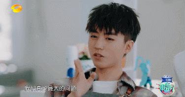 油腻！爱装逼！用力过猛！真的有人喜欢黄晓明吗？