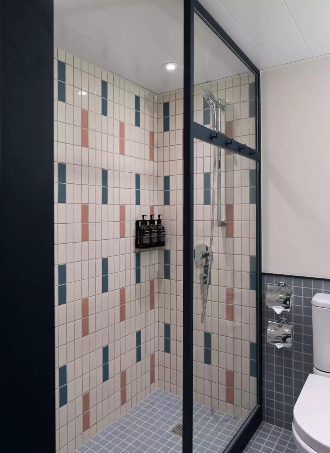 香港逸东酒店在哪个地铁口,香港逸东酒店夜景