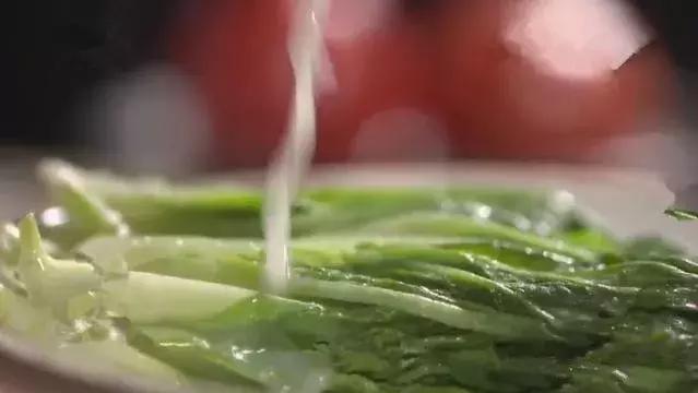 不用放味精就能提鲜的盐,不用味精鸡精用什么提鲜