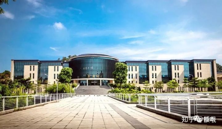 2020年专插本院校介绍——东莞理工学院城市学院，专业达23个