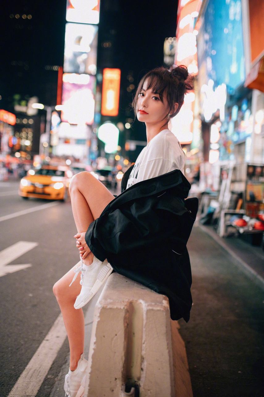 如何评价孙莉,张嘉倪惊艳写真