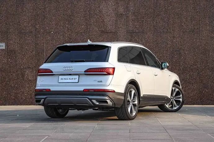 奥迪Q7性能测试,奥迪q7刹车点头严重吗