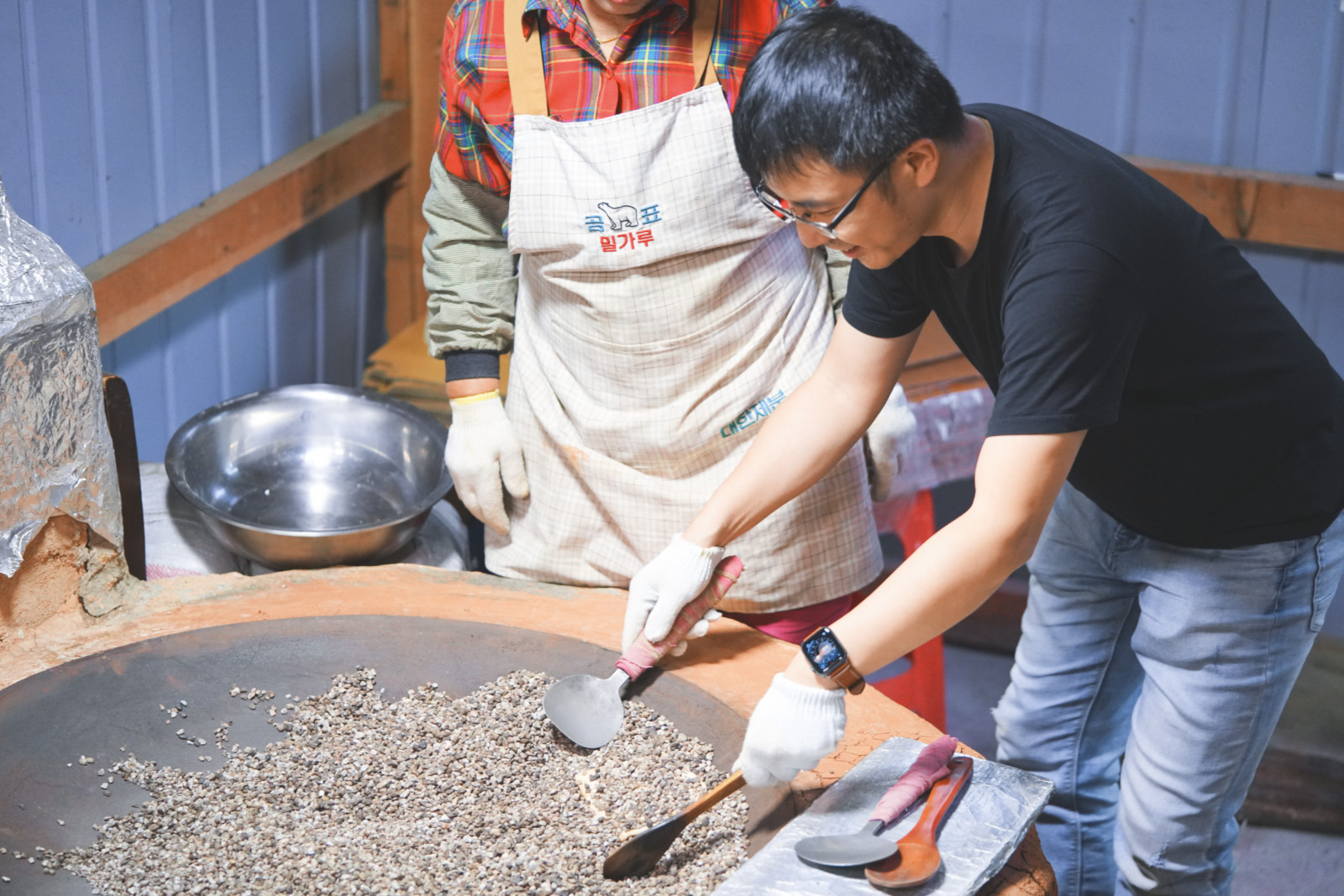 哇，人参随便挖！韩国还能这么玩