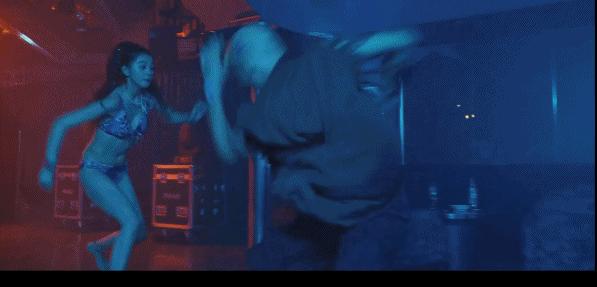 “清空”整个东京,就拍一部剧?这8.2悬疑剧用尺度开挂了