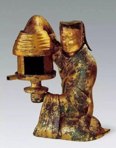 工艺美术长信宫灯,长信宫灯的艺术特点