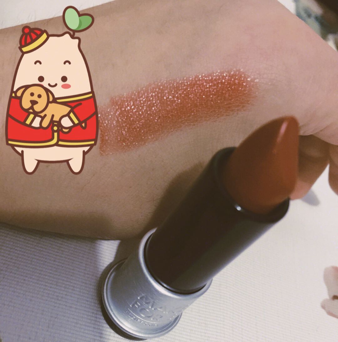 香奈儿口红试色李佳琦116号色 (花西子同心锁口红李佳琦推荐色号)