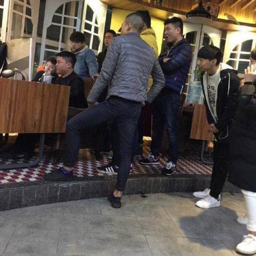 LPL选手本土化刻不容缓，经营模式完全效仿足球，制度并不完善