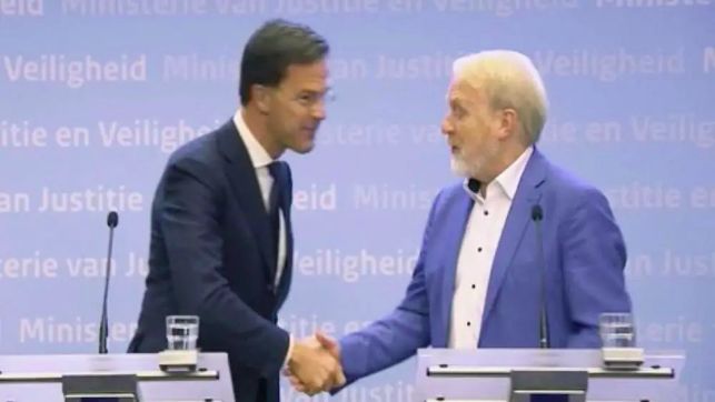 见面不握手改成作揖礼小学生,见面不握手改成作揖礼教程