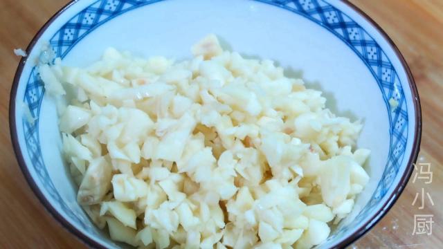 草鱼最好吃的家常做法汤鲜肉嫩,草鱼这样做汤汁开胃超下饭