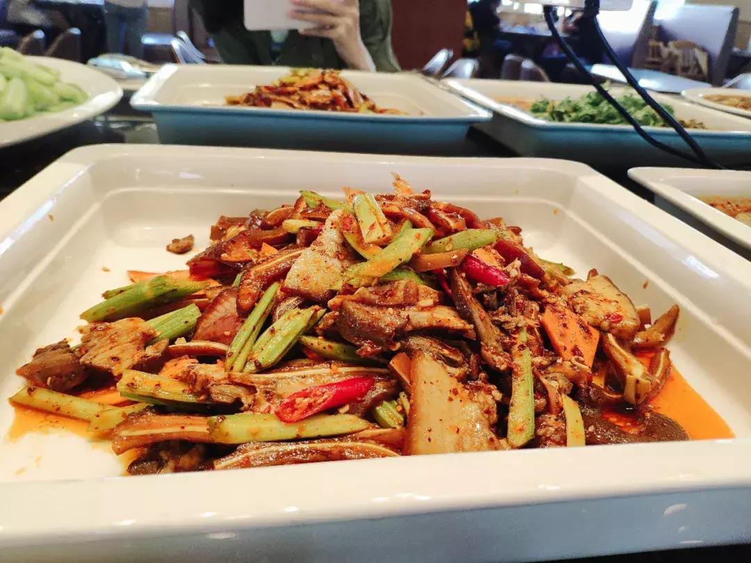 砚山县初客牛排自助餐厅营业时间,砚山初客牛排自助视频