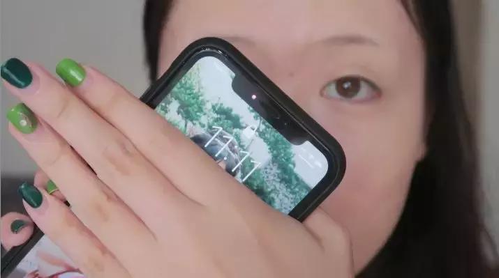 兰蔻奇迹薄纱和雅诗兰黛沁水比较,dw和沁水还有兰蔻薄纱哪个好用啊