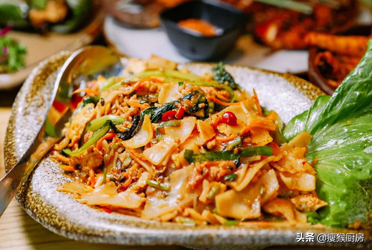 云南最好吃的十道菜,云南最出名的特色菜