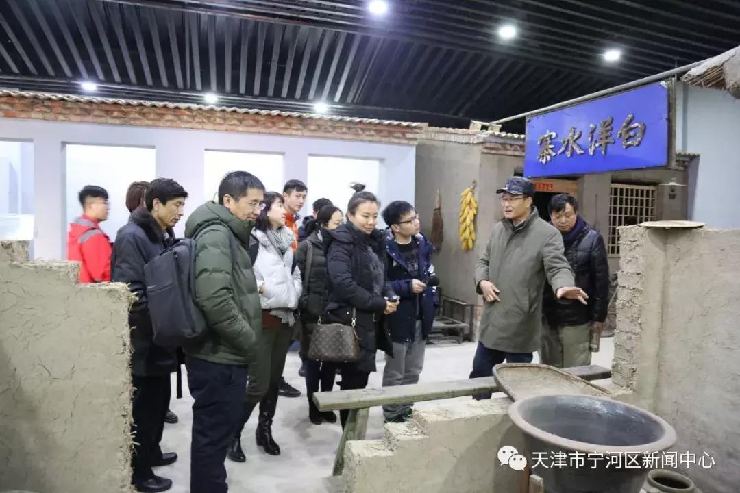 壮丽70年奋进新时代绘画作品,壮丽70年奋进新时代绘画作品展