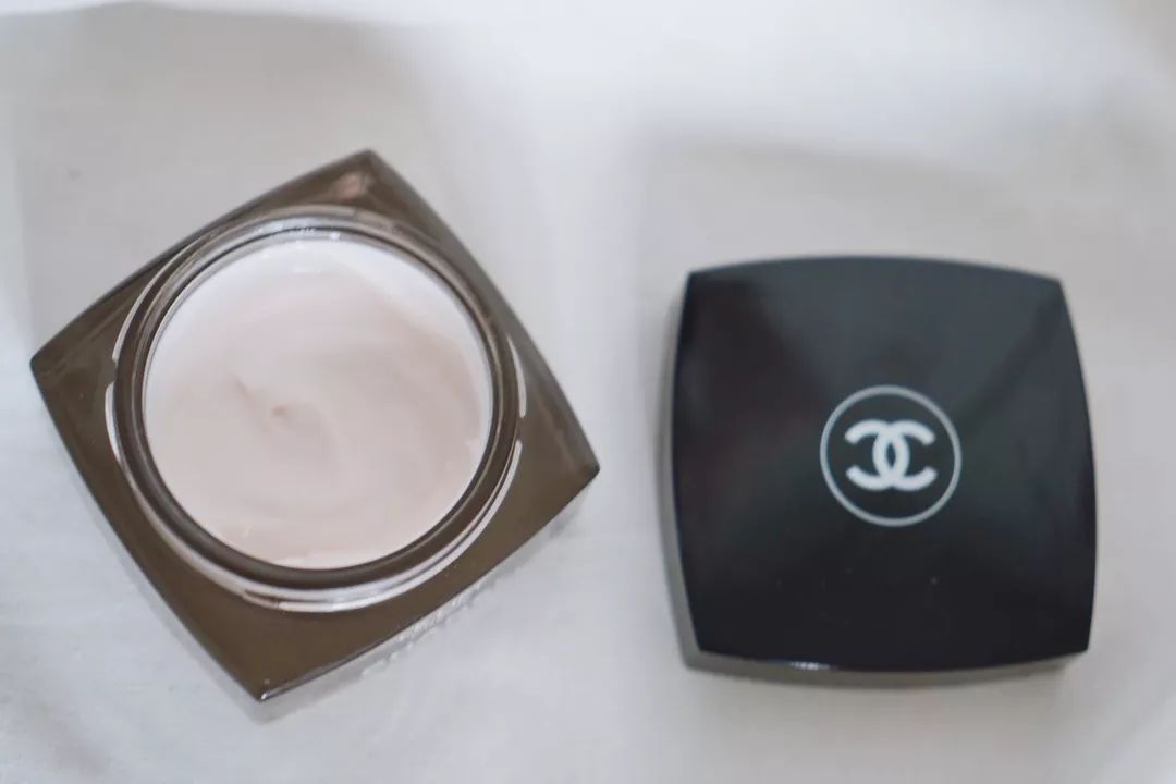 正确护肤才能逆生长,逆龄护肤正确方法