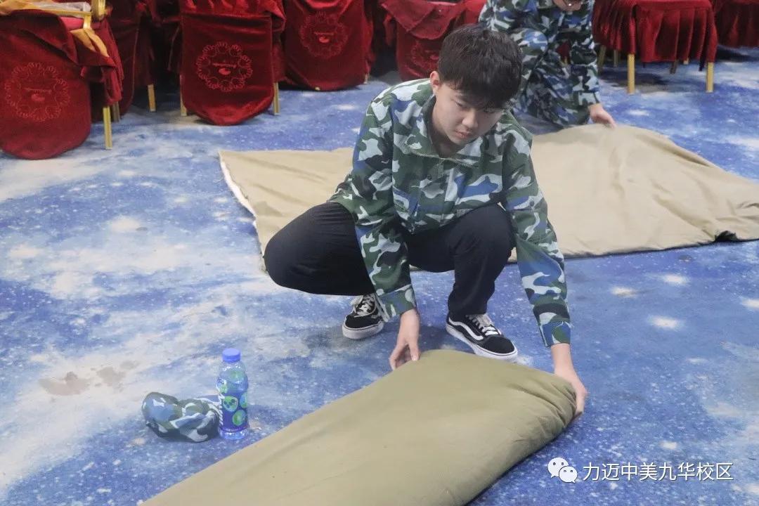 瓒呯噧鏂扮敓鍐涜,楂樹竴鏂扮敓鍐涜瓒呯噧