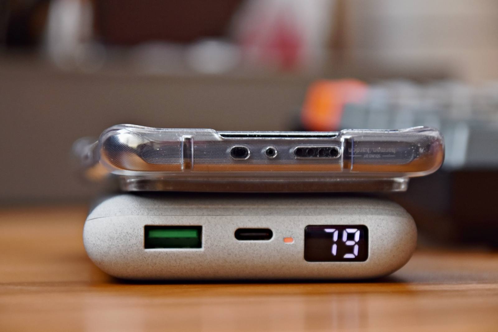 无线便携充电宝超级快充,南卡磁吸无线快充充电宝