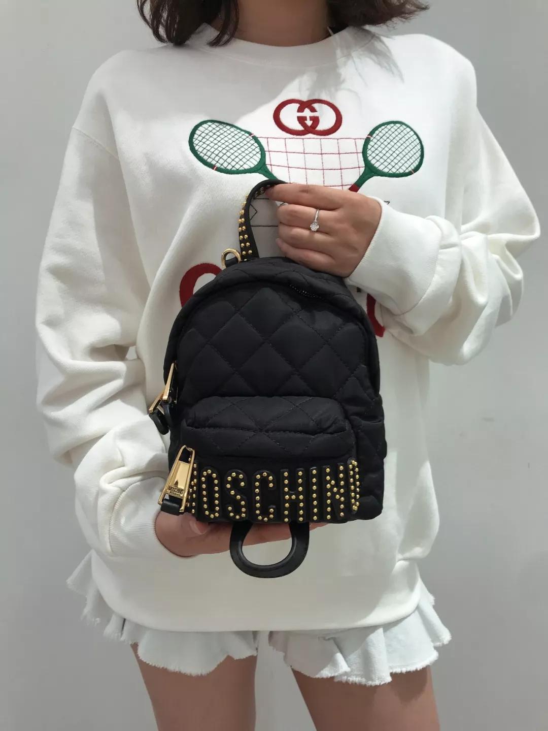 娜扎穿衣搭包包,30多个包包