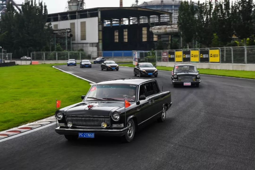 钢铁赛道雨中热战·ChinaGT上演秦皇岛首轮超跑对决