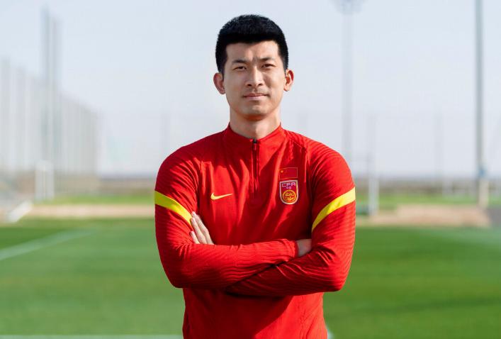 恒大门将真“硬汉”,隐私部位受伤缝10针,仅5天就已经恢复训练
