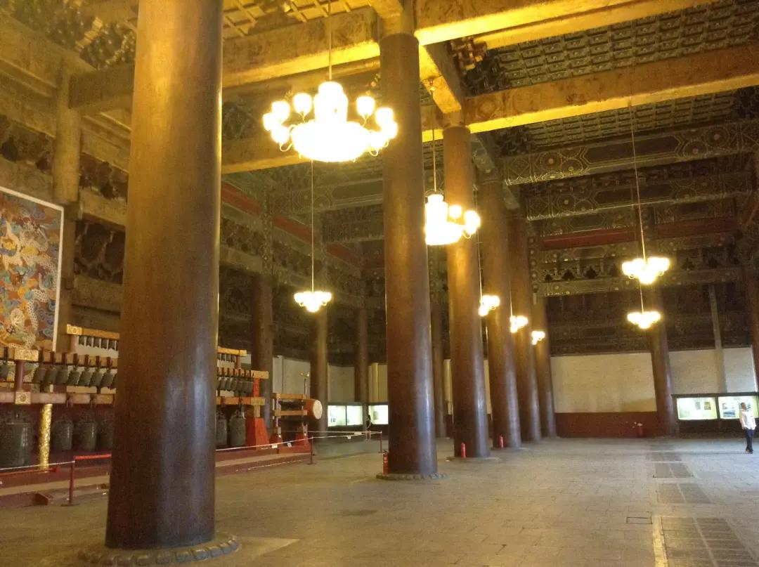 世界上最奢华的宫殿是什么宫殿,世界上现存最大最完整的木质宫殿