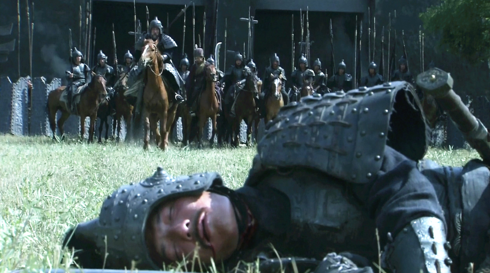 关羽攻打长沙谁在黄忠之前,关羽长沙大战黄忠后怎么样了