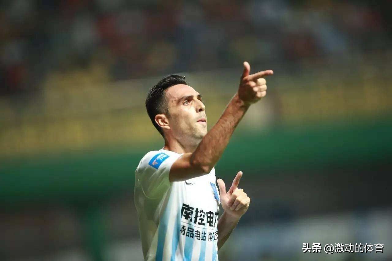 扎哈维任意球弧线球,扎哈维插花脚进球