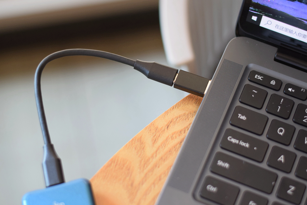 固态硬盘只有几kb,固态硬盘读取速度只有十几m