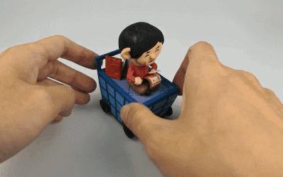 无聊能有多大生产力？他在家造了个电影院