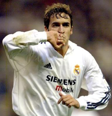 足坛最难破的10大纪录c罗,足坛第一人c罗10次戴帽历史