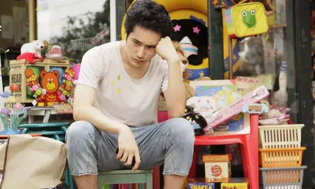 久坐相当于“慢性自杀”:每天坐多久,决定了你的寿命