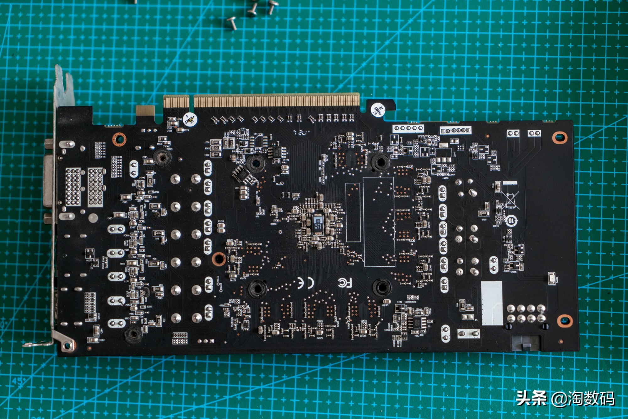 rx470矿卡寿命,蓝宝石rx470超白金更换硅脂