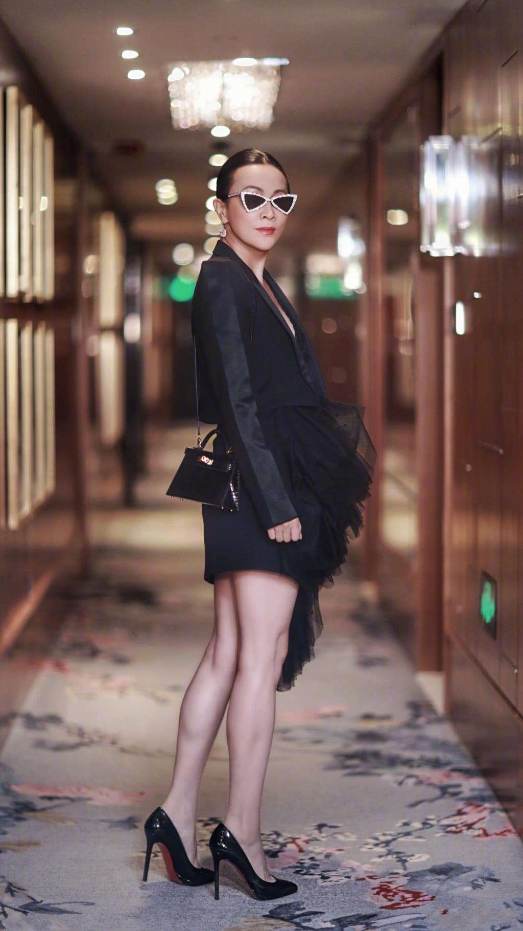 刘嘉玲绑架案曾志伟,刘嘉玲被绑架事件曾志伟如何评价