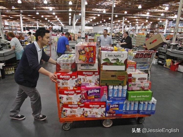 costco超市买苹果手机价格比较便宜,逛了一下深圳的costco